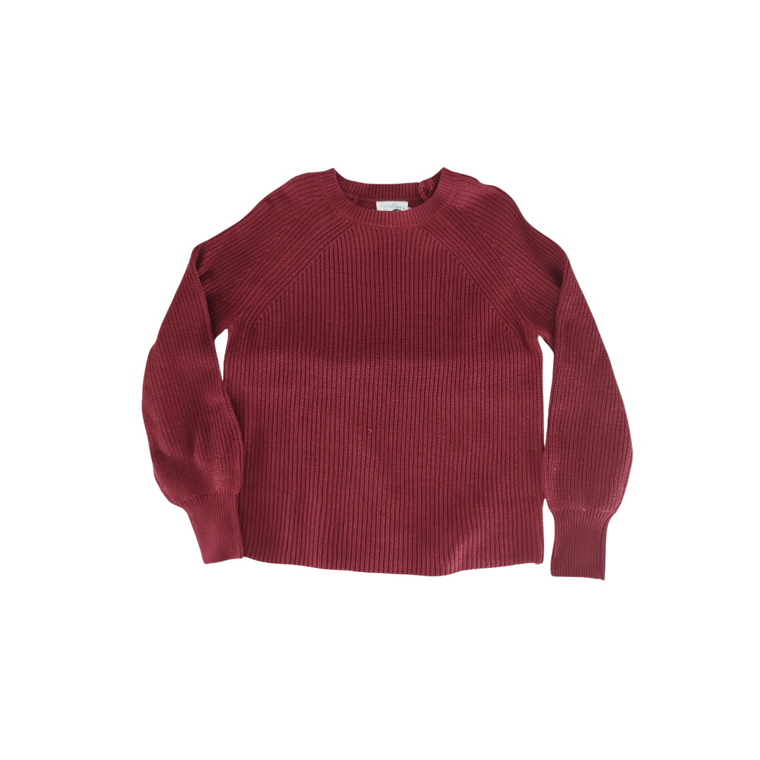 Sweater color vino